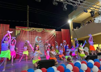 TRAS LAS HUELLAS Por Monserrath Villalejo Baeza