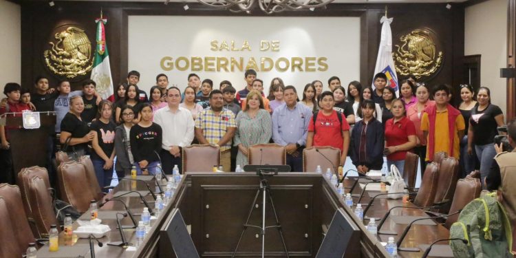 ACUERDAN ACCIONES GOBIERNO DE BCS Y SAT, PREVIO A ENTREGA RECEPCIÓN DE NUEVAS ADMINISTRACIONES