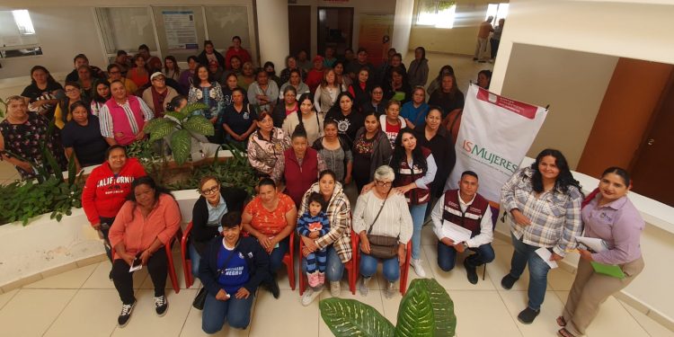 REALIZA ISMUJERES GIRA INFORMATIVA DE CRÉDITOS A MUJERES EMPRENDEDORAS 2024