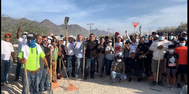 ESTABLECEN GOBIERNO ESTATAL Y CROC ACCIONES CONJUNTAS PARA LIMPIEZA DE ARROYOS EN LOS CABOS