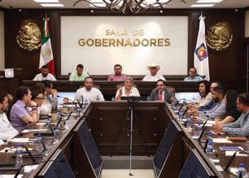 ACUERDAN ACCIONES GOBIERNO DE BCS Y SAT, PREVIO A ENTREGA RECEPCIÓN DE NUEVAS ADMINISTRACIONES