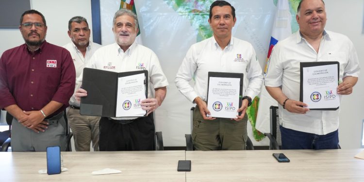 ACUERDAN ACCIONES GOBIERNO DE BCS Y SAT, PREVIO A ENTREGA RECEPCIÓN DE NUEVAS ADMINISTRACIONES