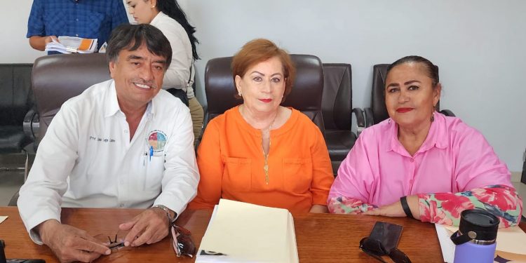 PRESIDENCIA MUNICIPAL DE LOS CABOS PRESENTO EL 88% DE SU INFORME PRELIMINAR ANTE LA COMISION MIXTA DEL PROCESO DE ENTREGA- RECEPCION