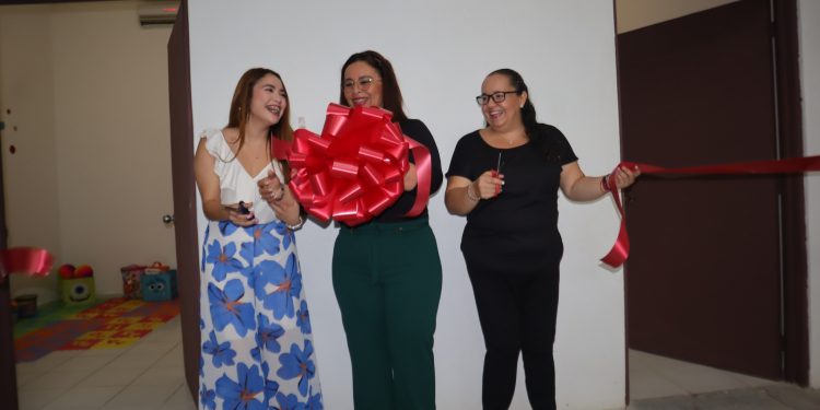 INAUGURA SMDIF LOS CABOS AREAS DE HIDROTERAPIA Y LENGUAJE EN LA UBR