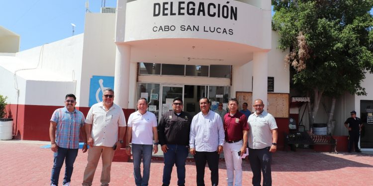 INICIA EL PRIMER CICLO DE NEBULIZACIÓN ESPACIAL EN DISTINTAS COLONIAS DE CABO SAN LUCAS CONTRA EL MOSCO TRANSMISOR DE DENGUE, ZIKA Y CHIKUNGUNYA.