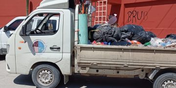 SERVICIOS PÚBLICOS HA INTENSIFICADO SUS LABORES PARA LIMPIAR LA ACUMULACIÓN DE BASURA EN TIRADEROS CLANDESTINOS, PARQUES Y ZONAS DEPORTIVAS DE LA DELEGACIÓN MUNICIPAL DE CSL