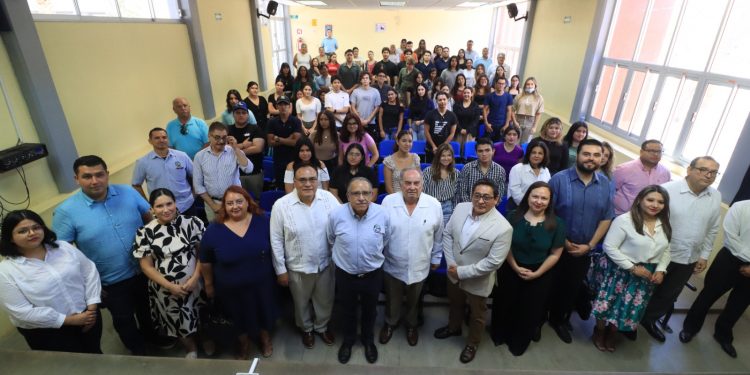 PRESENTAN EN LA UABCS “MEMORIAS DE UN CONSTITUYENTE SUDCALIFORNIANO” DE ELIGIO SOTO LÓPEZ