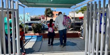 REGRESAN A LAS AULAS MÁS DE 150 MIL  ESTUDIANTES DE NIVEL BÁSICO EN BCS