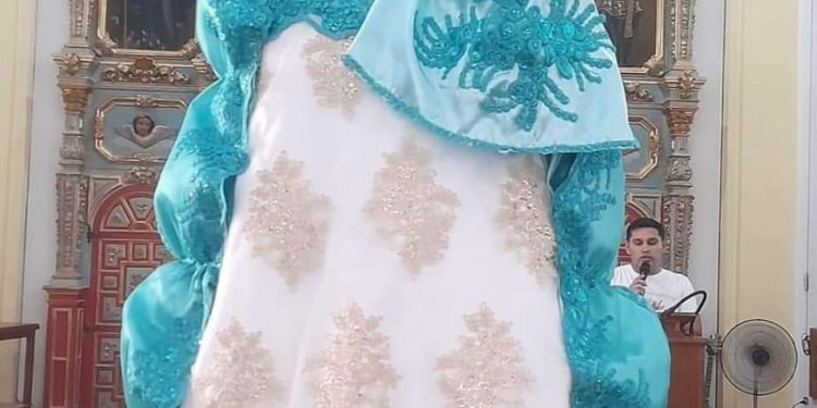 TRAS LAS HUELLAS Por Monserrath Villalejo Baeza