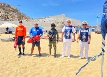 GUARDAVIDAS DE ZOFEMAT REALIZAN INSPECCIÓN Y VIGILANCIA DE PLAYAS DEL MUNICIPIO DE LOS CABOS