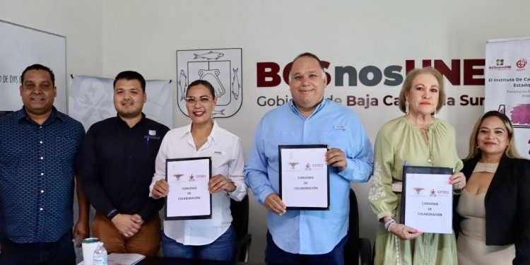 ENCABEZA GOBERNADOR VMCC INICIO DEL CICLO ESCOLAR 2024-2025 EN BCS