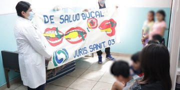 SUPERVISA GOBERNADOR DE BCS OBRAS   DE MEJORAMIENTO URBANO EN MULEGÉ