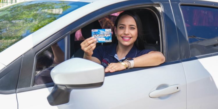 PARA OCTUBRE DEBE QUEDAR CULMINADA LA CARRETERA BAHÍA TORTUGAS-PUNTA EUGENIA: GOBERNADOR VÍCTOR MANUEL CASTRO COSÍO