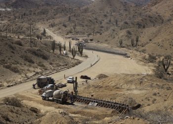 ENCABEZA GOBERNADOR VMCC INICIO DEL CICLO ESCOLAR 2024-2025 EN BCS