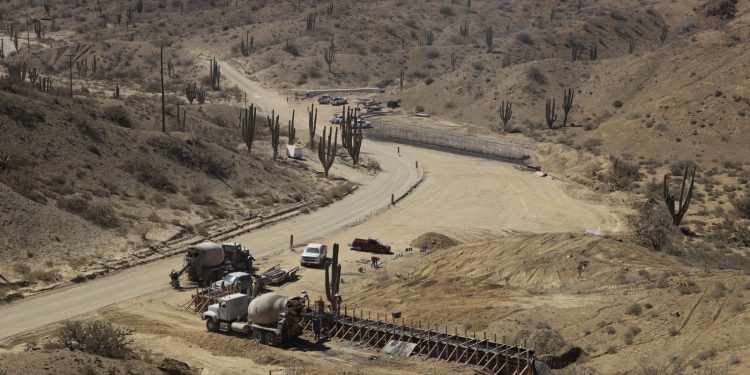 ENCABEZA GOBERNADOR VMCC INICIO DEL CICLO ESCOLAR 2024-2025 EN BCS