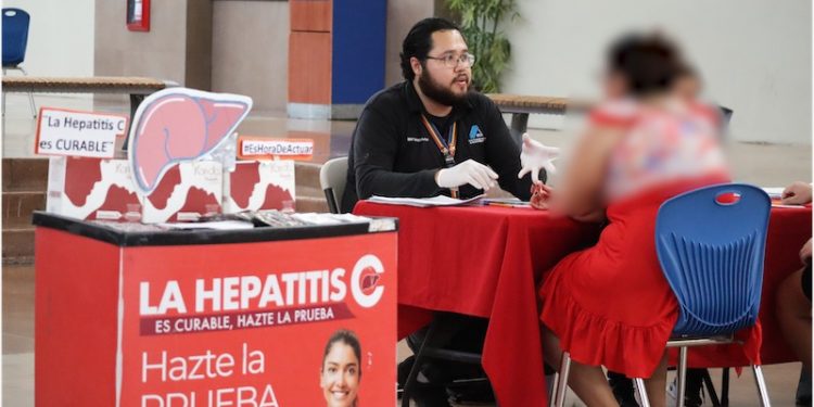 EN HOSPITAL GENERAL DEL ISSSTE LA PAZ,B.C.S. INAUGURA BERTHA ALCALDE SALA DE HEMODINAMIA