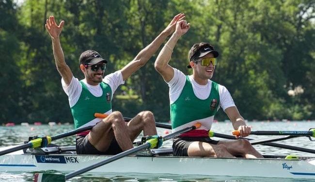 MIGUEL CARBALLO Y ALEXIS LÓPEZ EN EL TOP 10 OLÍMPICO DE REMO