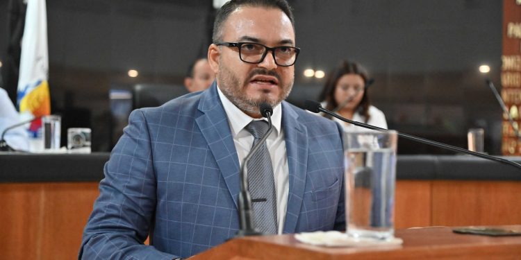 ELIGE CONGRESO DE BCS A BÁRBARO VALENZUELA SERRANO COMO MAGISTRADO DEL TSJ