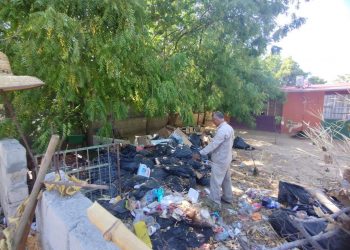 CONTINÚA SERVICIOS PÚBLICOS REFORZANDO LA LIMPIEZA DE PLANTELES EDUCATIVOS EN LOS CABOS