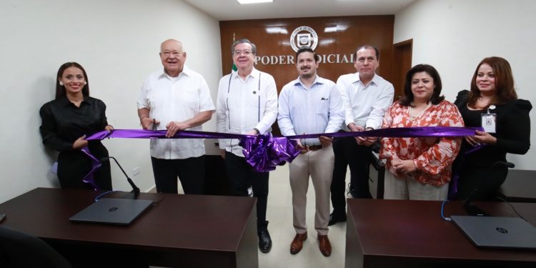 MEDIANTE EL SERVICIO NACIONAL DE SALUD PÚBLICA SE FORTALECE COORDINACIÓN DE INSTITUCIONES MÉDICAS