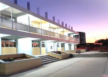 CONSTRUYE SEP TRES AULAS EN SECUNDARIA GENERAL 8, DE CABO SAN LUCAS