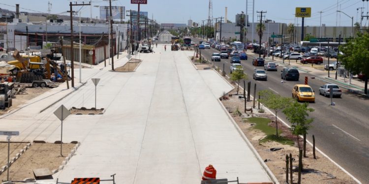 ENCABEZA GOBERNADOR VMCC TERCERA SESIÓN ORDINARIA DEL CONSEJO DE ADMINISTRACIÓN DE LA JEC