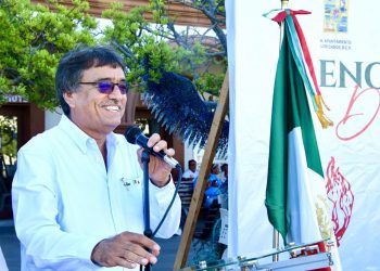 EL PRESIDENTE MUNICIPAL DE LOS CABOS  OSCAR LEGGS CASTRO HIZO EXTENSIVA LA INVITACIÓN AL TERCER INFORME DE GOBIERNO