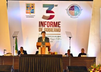 RINDE ALCALDE OSCAR LEGGS CASTRO SU 3ER. INFORME DE GOBIERNO