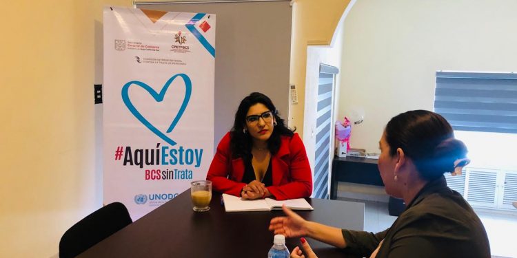 TRABAJA SERVICIOS PÚBLICOS EN LA LIMPIEZA Y MANTENIMIENTO DE VIALIDADES DEL MUNICIPIO DE LOS CABOS