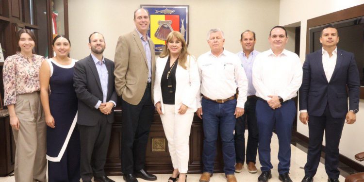 RECIBE BCS VISITA DEL NUEVO CÓNSUL DE LOS ESTADOS UNIDOS EN TIJUANA