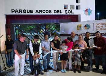 DEPORTISTAS CELEBRAN LA REAPERTURA DEL PARQUE DE ARCOS DEL SOL Y EL CAMPO DE FÚTBOL 7 “LA JOYA” EN CSL