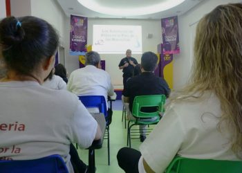 BRINDA ISIPD CONFERENCIA SOBRE DERECHOS HUMANOS PARA INFANTES CON  DISCAPACIDAD