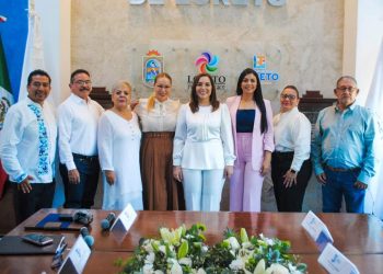 TRAS LAS HUELLAS Por Monserrath Villalejo Baeza