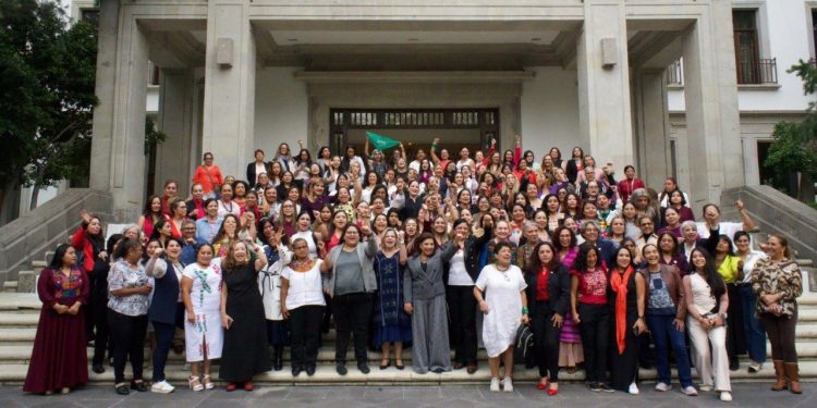 INAUGURA GOBERNADOR VMCC ENCUENTRO ESTATAL DE EVALUACIÓN DE MIGRACIÓN