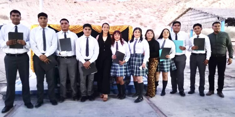 ENTREGA VMCC APOYOS DE AUTOEMPLEO Y EMPRENDIMIENTO EN LA PAZ