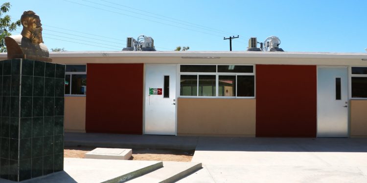 REALIZAN CONVERSATORIO SOBRE EL IMPACTO DEL AGUA EN LA VIDA DE LAS MUJERES: RETOS Y OPORTUNIDADES