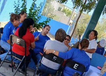 ZOFEMAT IMPARTE PLATICA SOBRE EL TEMA “ EL IMPACTO DEL ACEITE DOMÉSTICO DESECHADO EN LO DRENAJES Y SU LLEGADA AL MAR” EN CSL