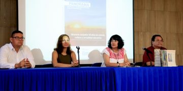 EXITO EN LA PRESENTACIÓN DEL NÚMERO CONMEMORATIVO DE LA REVISTA “PANORAMA “ DE LA UABCS