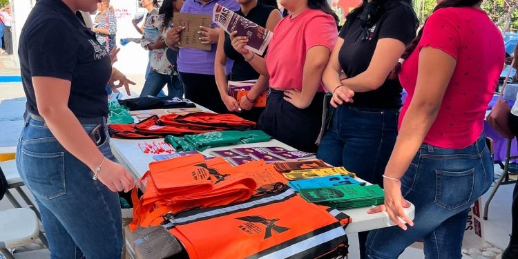 CELEBRAN PRIMERA FERIA “ CULTURA DE LA LEGALIDAD “ EN LA UABCS