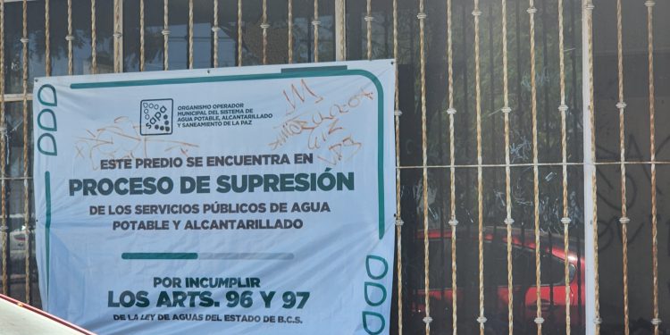 EL SISTEMA DE AGUA POTABLE DE ESTA CIUDAD REALIZA LA SUSPENSION DEFINITIVA DEL SERVICIO EN EDIFICIOS ABANDONADOS Y TERRENOS BALDIOS
