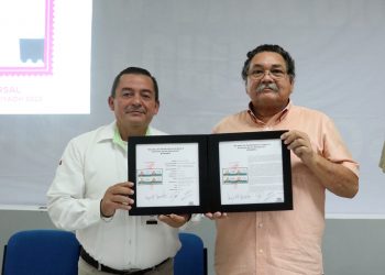 INAGURAN EN LA UABCS LA EXPOSICIÓN FILATÉLICA “MURALISMO MEXICANO Y USOS Y COSTUMBRES “ DEL SERVICIO POSTAL MEXICANO