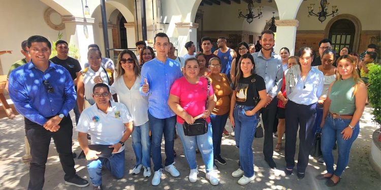 ENTREGA GOBIERNO DE LOS CABOS A TRAVÉS DEL PROGRAMA “IMPULSÓ ECONÓMICO “ 36 APOYOS A EMPRENDEDORES DEL MUNICIPIO