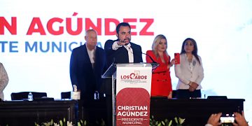 CHRISTIAN AGÚNDEZ TOMÓ PROTESTA COMO PRESIDENTE MUNICIPAL, AFIRMÓ SERÁ UN GOBIERNO PLURAL Y COMPROMETIDO CON EL FUTURO DE LOS CABOS