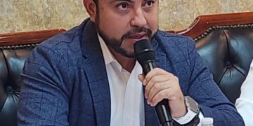 ENCABEZA PRESIDENTE MUNICIPAL CHRISTIAN AGUNDEZ GÓMEZ LOS HONORES A LA BANDERA Y LA CLAUSURA DE LAS ACTIVIDADES CÍVICAS DEL MES PATRIO EN LOS CABOS