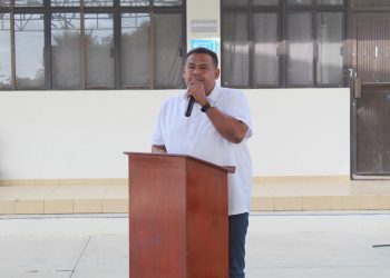 ENCABEZA PRESIDENTE MUNICIPAL CHRISTIAN AGUNDEZ GÓMEZ LOS HONORES A LA BANDERA Y LA CLAUSURA DE LAS ACTIVIDADES CÍVICAS DEL MES PATRIO EN LOS CABOS