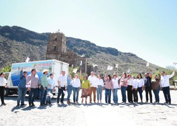 LLEVA VMCC ENERGÍA ELÉCTRICA CON EQUIPOS FOTOVOLTAICOS A FAMILIAS DE SAN JAVIER