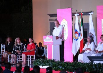 ASISTE VMCC A LA TOMA DE PROTESTA DE LA NUEVA PRESIDENTA MUNICIPAL DE LORETO, PAZ DEL ALMA OCHOA