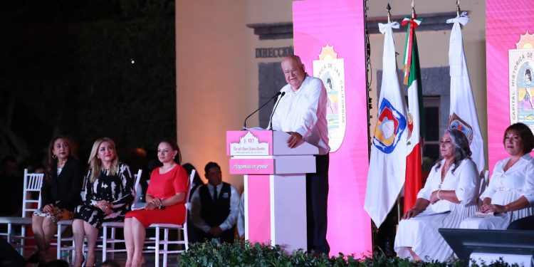 ASISTE VMCC A LA TOMA DE PROTESTA DE LA NUEVA PRESIDENTA MUNICIPAL DE LORETO, PAZ DEL ALMA OCHOA