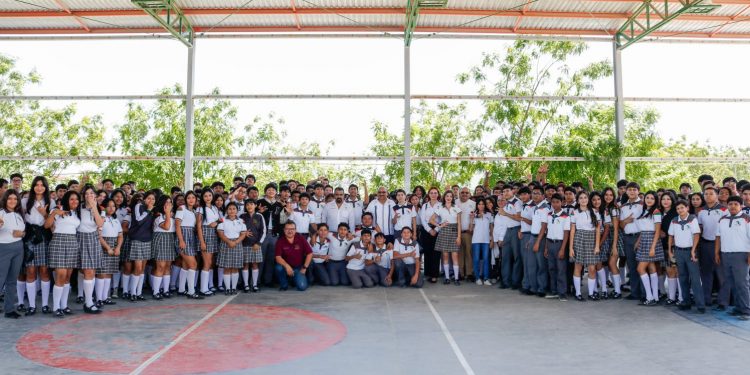 ENTREGA CEA EQUIPOS E INSUMOS PARA DESINFECCIÓN DEL AGUA