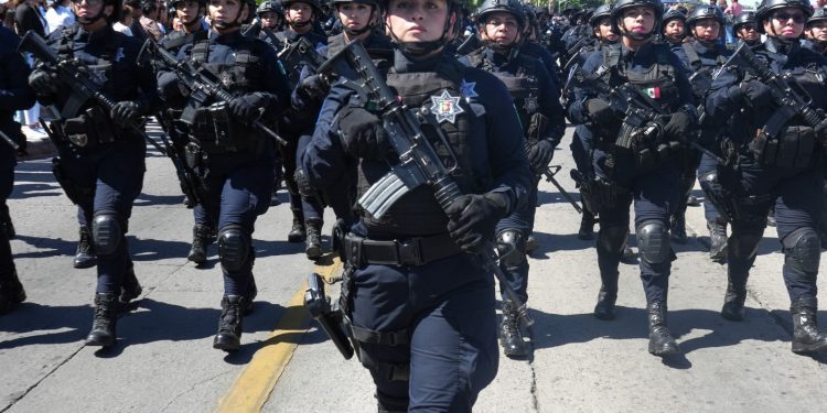 PARTICIPA SSPE EN DESFILE CÍVICO MILITAR DE LA INDEPENDENCIA DE MÉXICO